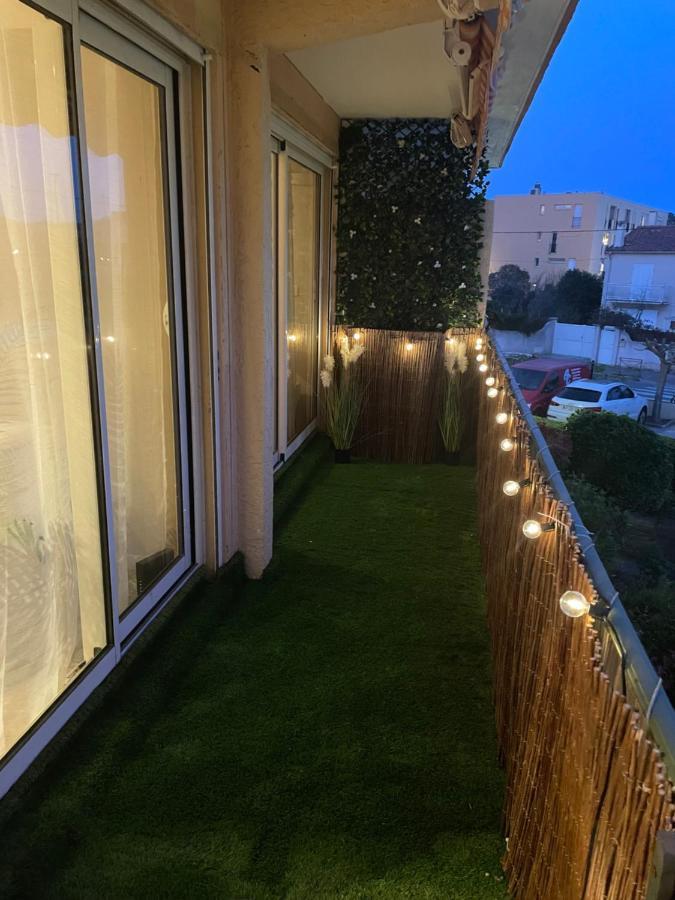 New Cosy Flat Saint Tropez Apartment Exterior foto
